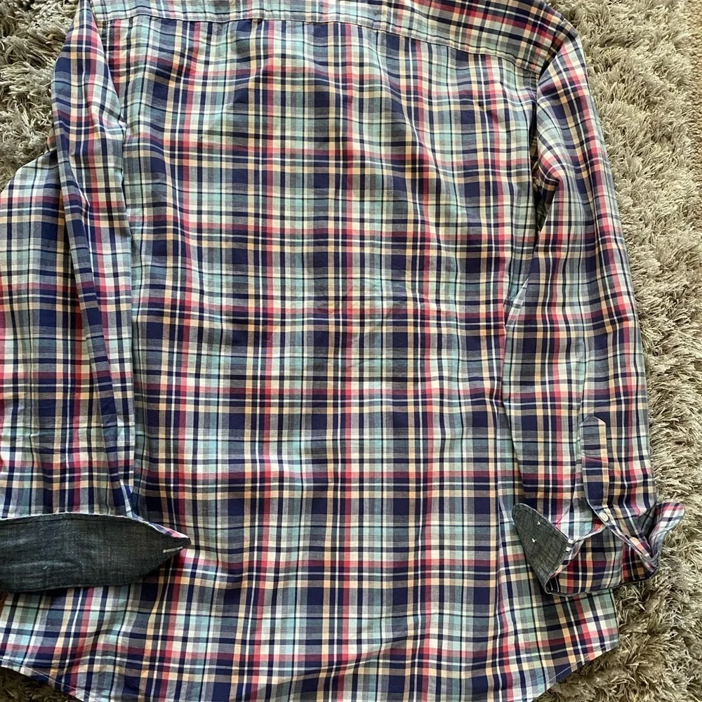 Banana Republic men's plaid button down shirt size L